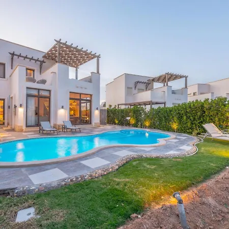 Fab 4Br Villa In Cyan El Gouna Private Garden, Heated Pool And Private Lagoon Access