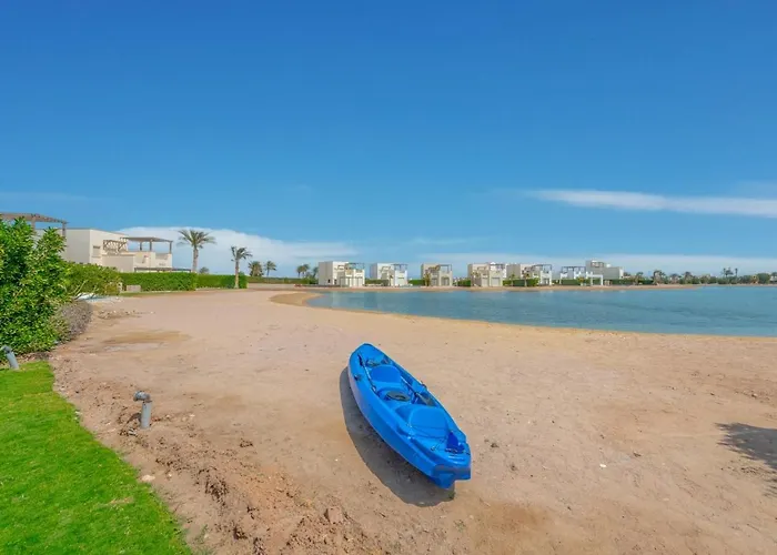 4br Cyan Dream I Pool Lagoon & Sauna Villa Gurdaka