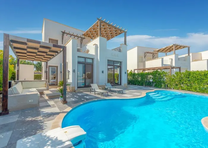 4br Cyan Dream I Pool Lagoon & Sauna Villa *