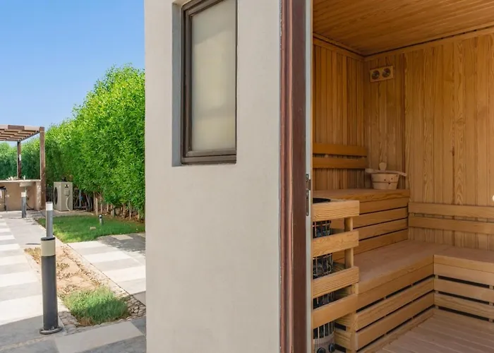 4br Cyan Dream I Pool Lagoon & Sauna Villa